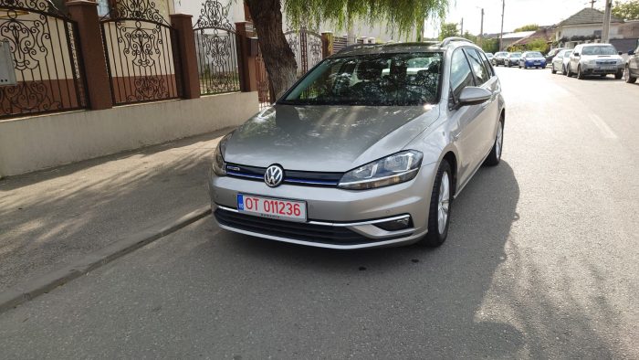 Transfer Aeroport - Volkswagen Golf 7 Variant 2018 1.4 Benzina - imagine 2