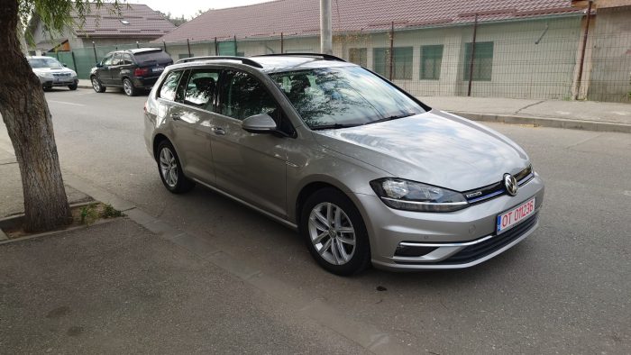 Transfer Aeroport - Volkswagen Golf 7 Variant 2018 1.4 Benzina - imagine 7