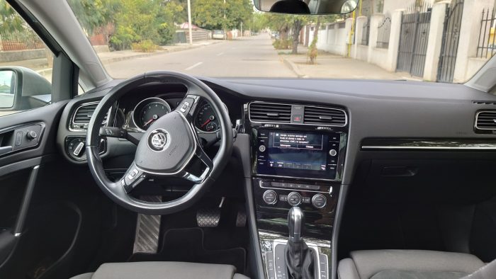 Inchirieri Auto - Volkswagen Golf 7 Variant 2018 1.4 Benzina - imagine 3